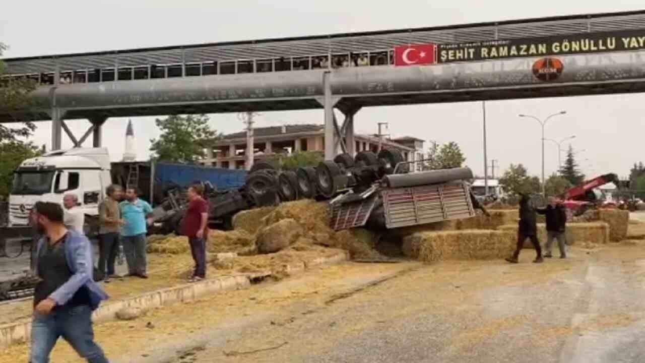 Afyonkarahisar’da 9 Aracın Karıştığı Zincirleme Kaza Yerinin Görüntüleri Ortaya Çıktı